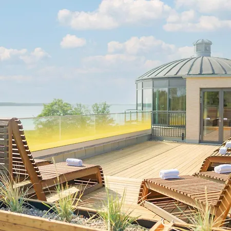 Ξενοδοχείο με διαμερίσματα 